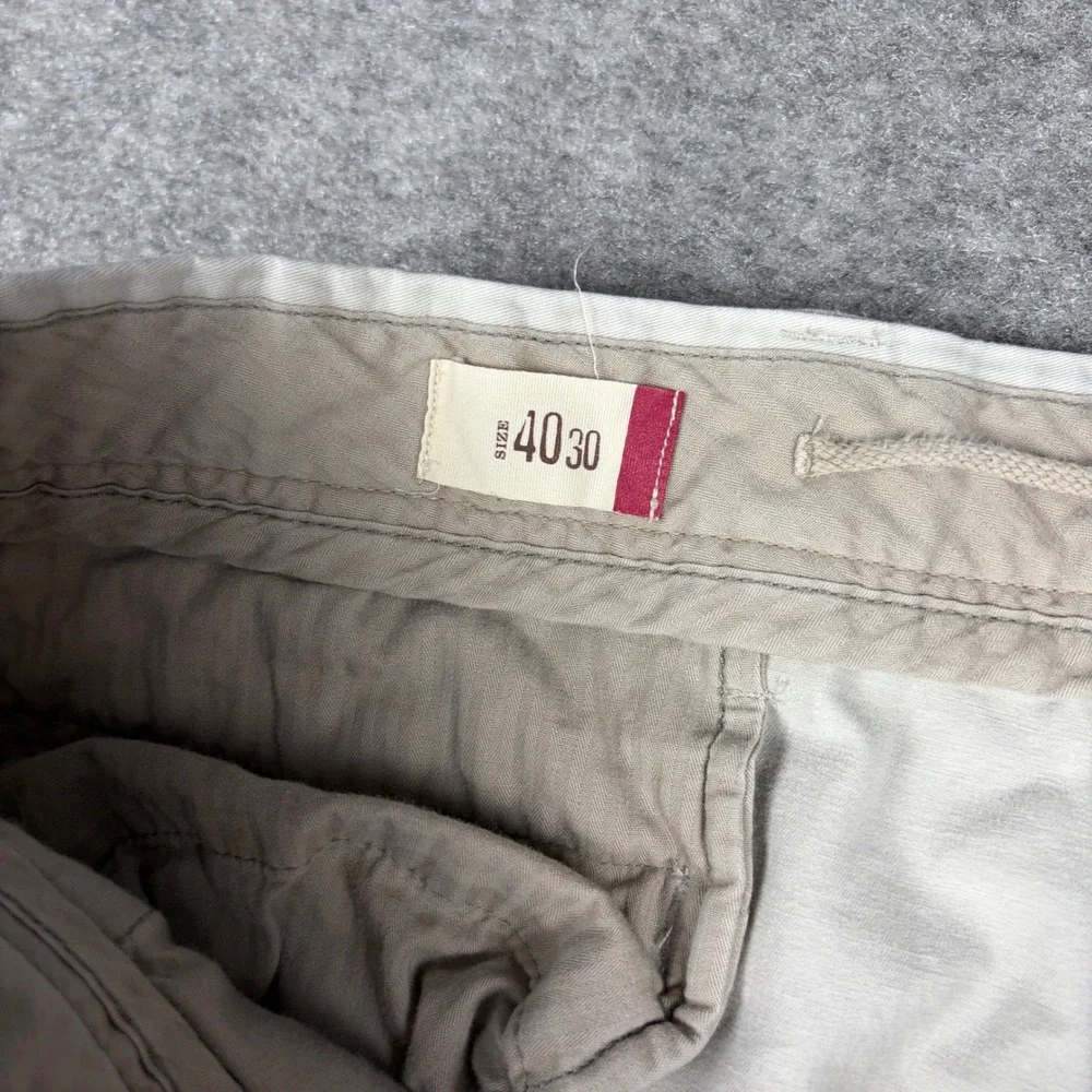 Gap Khakis Relaxed Fit Mens 40x30‎ Beige Chino Pants Cotton Outdoor Beach Casual